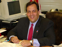 NJ Governor Christie Signs Mobile Racetrack Betting Law